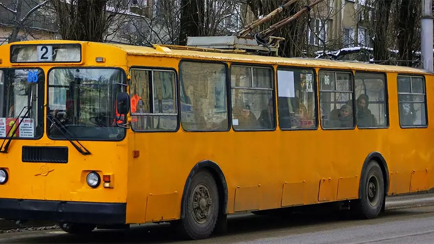 «Но троллейбус в Ставрополе, безусловно, нужен. Это важно и с точки зрения экологии», — акцентирует собеседник издания.