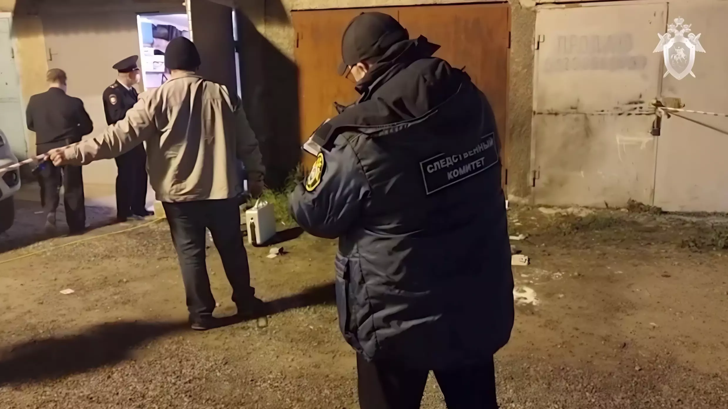 Пятерых мужчин объявили в розыск после нападения на полицейских в КЧР